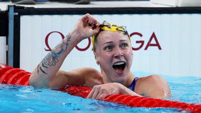 NANTERRE, FRANCE - JULY 31: Sarah Sjoestroem of Team Sweden celebrates after winning gold in the Women's 100m Freestyle Final on day five of the Olympic Games Paris 2024 at Paris La Defense Arena on July 31, 2024 in Nanterre, France. (Photo by Sarah Sti...